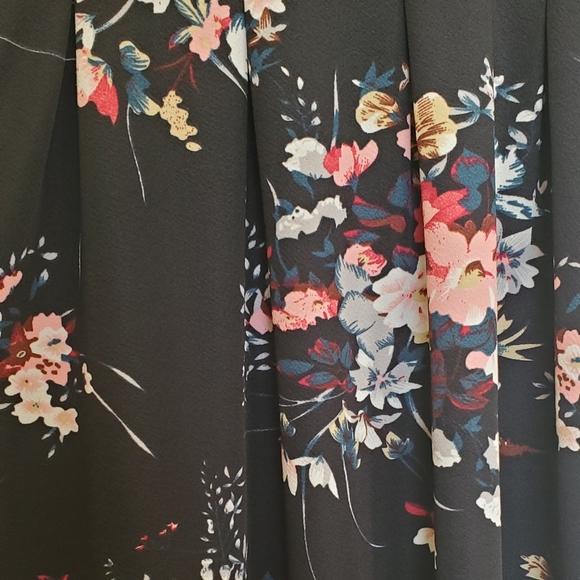 NWOT Black and Floral Dress - Picture 9 of 11